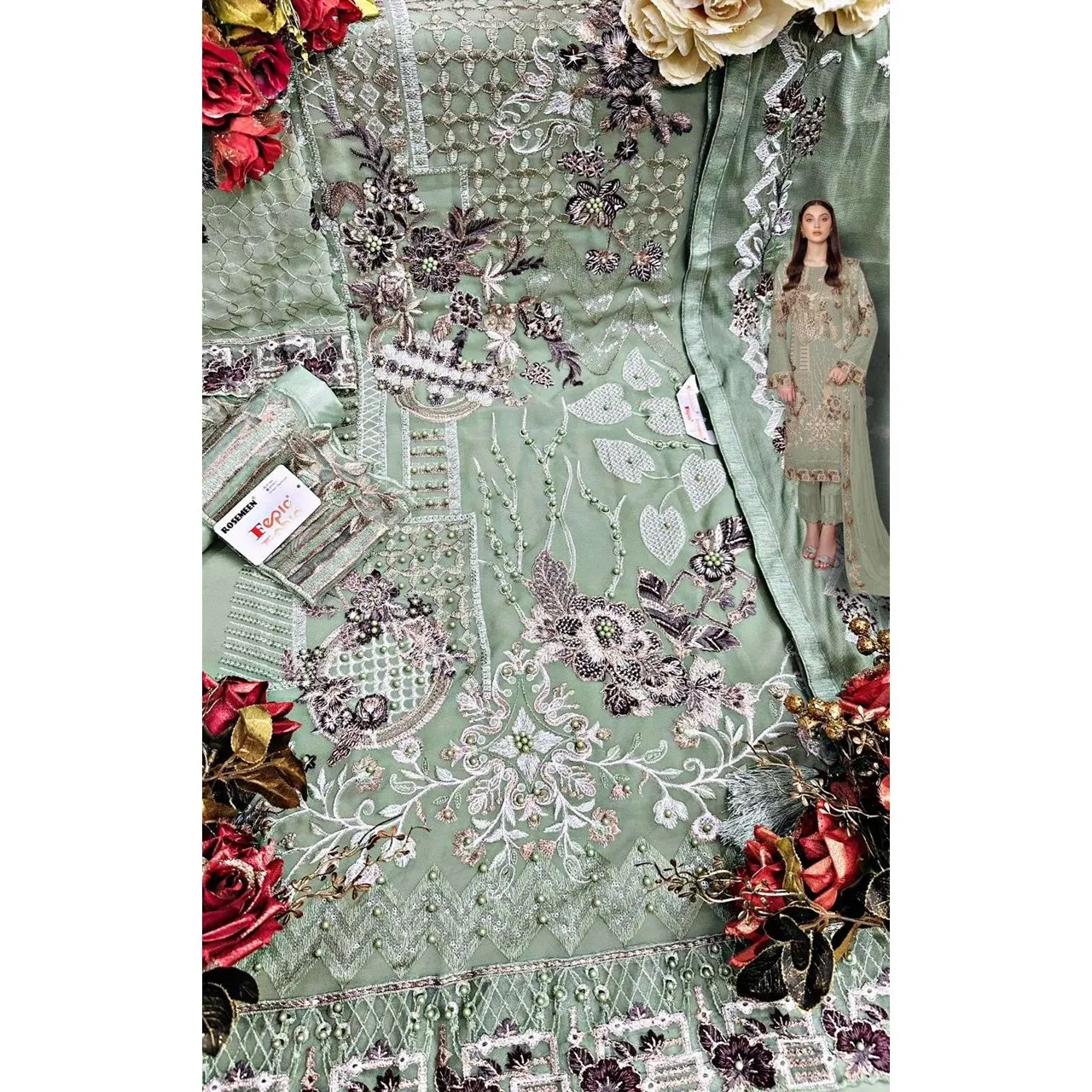 Designer Pakistani Mehndi Dresses for Women