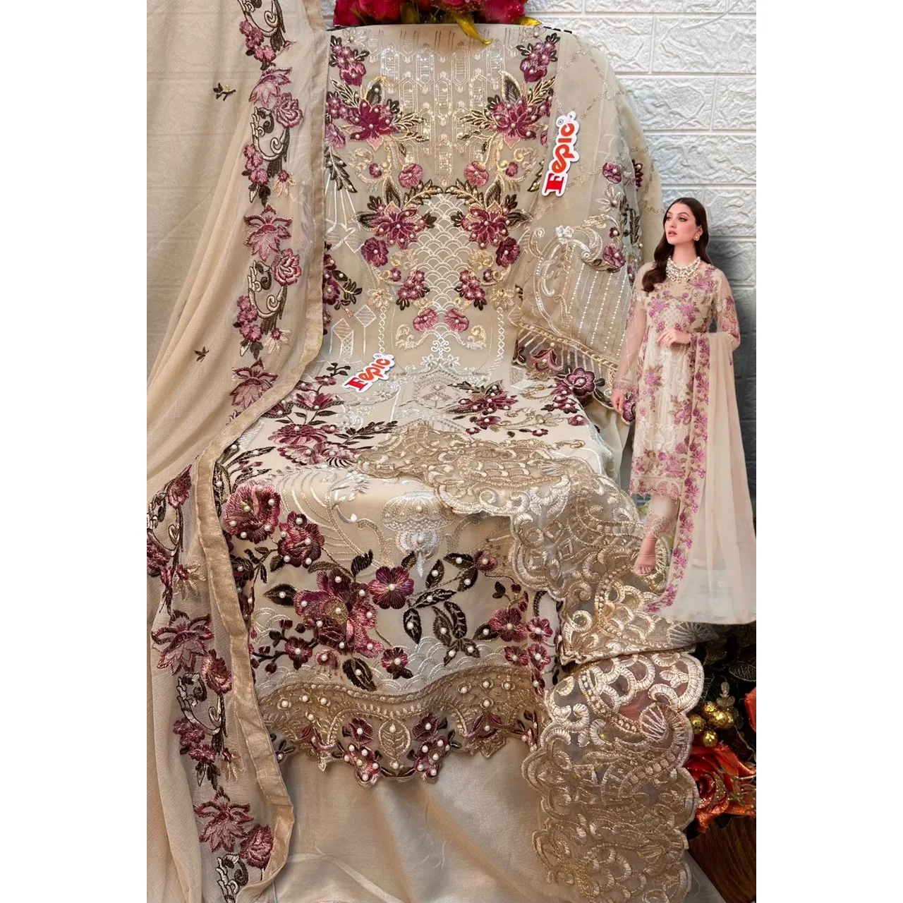 Party Wear Pakistani Suits in India